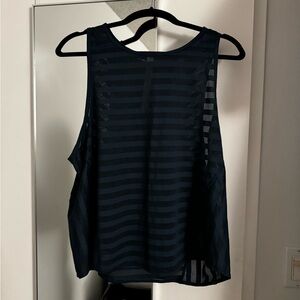 Lululemon | tank w/mesh stripes